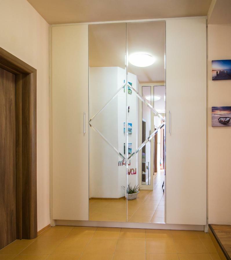 The Rocky House - Central & Private 2Bdr By Flat Mаnager Plovdiv Exterior foto